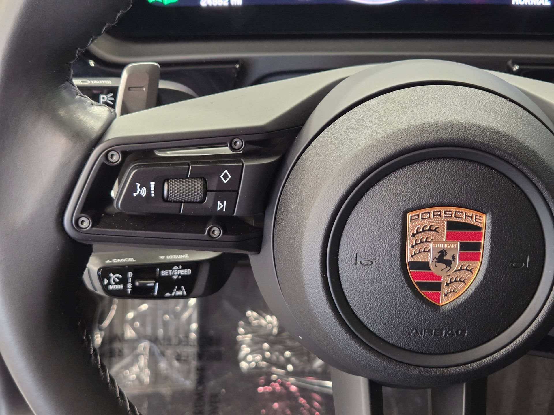 Certified 2024 Porsche Cayenne S AWD/4WD image 17