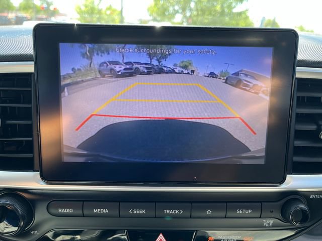 Used 2022 Hyundai Venue SEL image 33