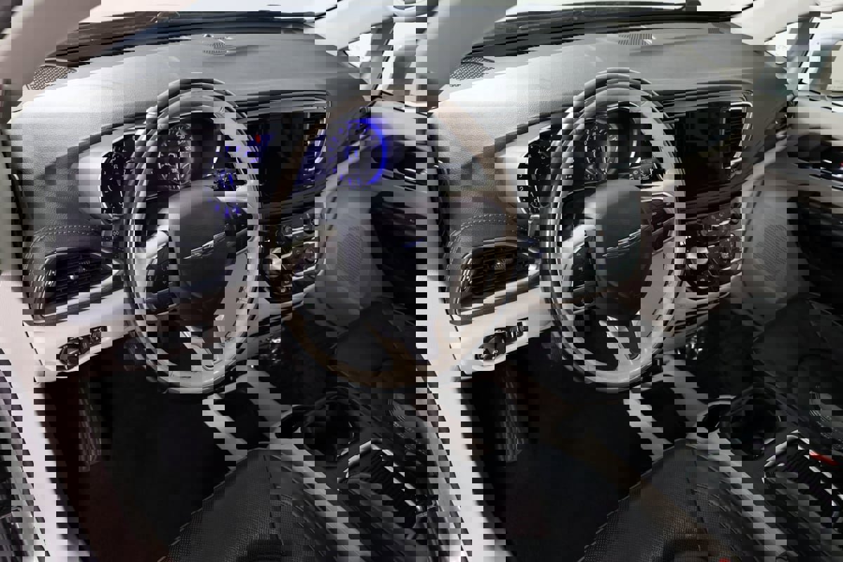 Used 2019 Chrysler Pacifica Limited image 23