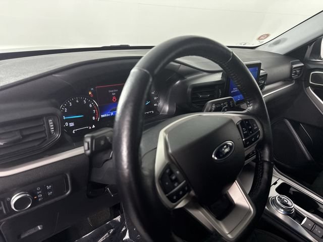 Used 2020 Ford Explorer XLT w/ Comfort Package AWD/4WD image 23
