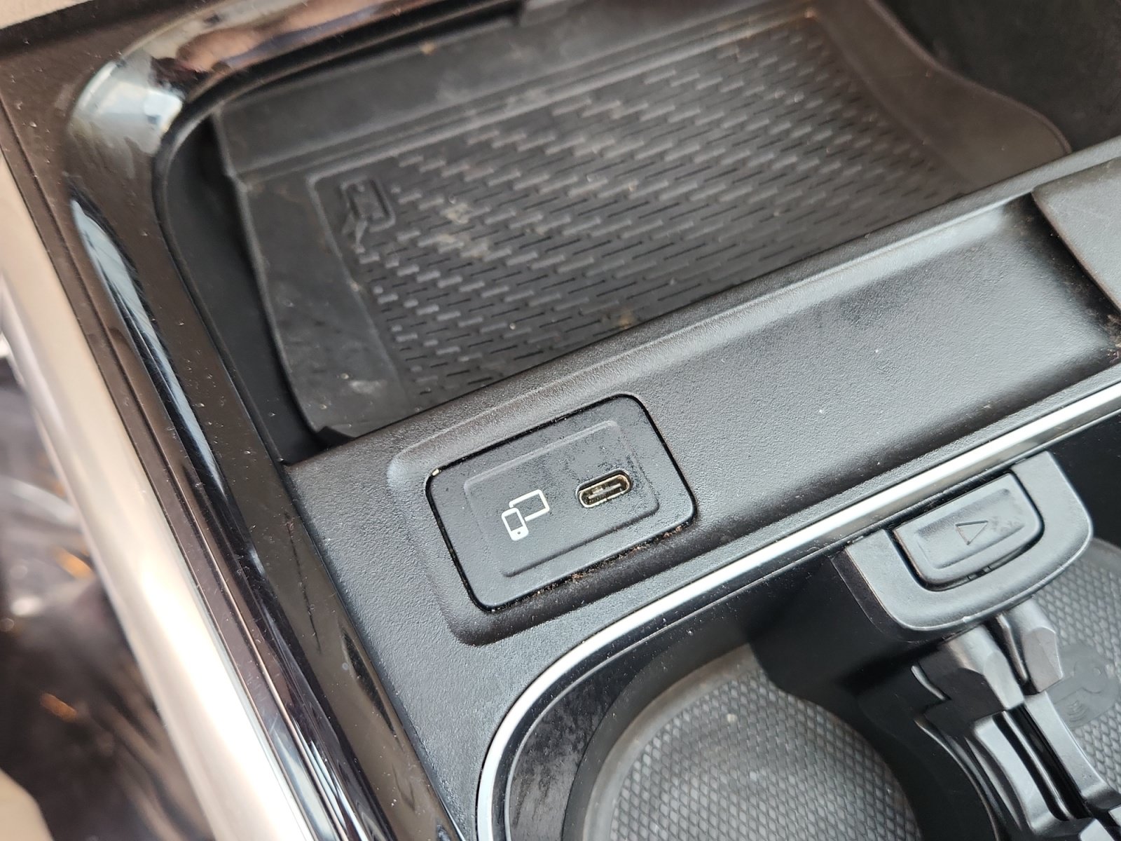 Used 2021 Mercedes-Benz GLA 250 4MATIC image 31