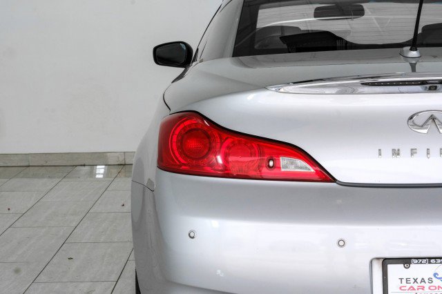 Used 2011 INFINITI G37 Convertible w/ Premium Pkg RWD image 40