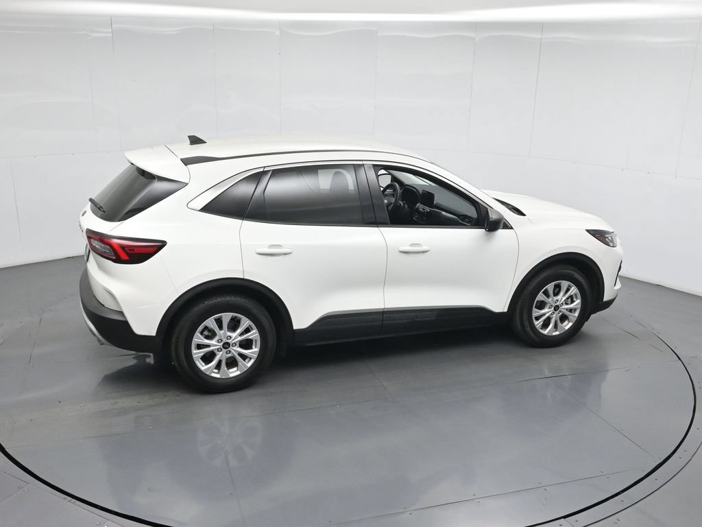 Certified 2023 Ford Escape Active FWD image 14