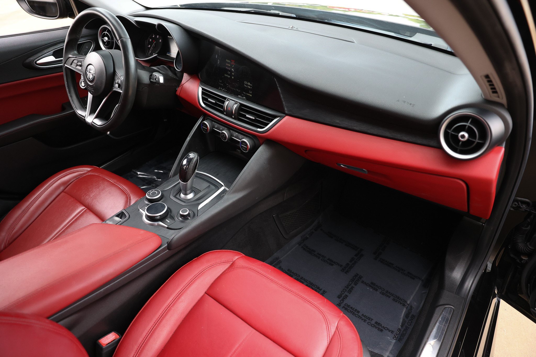 Used 2019 Alfa Romeo Giulia w/ Quick Order Package 22K Sport RWD image 20