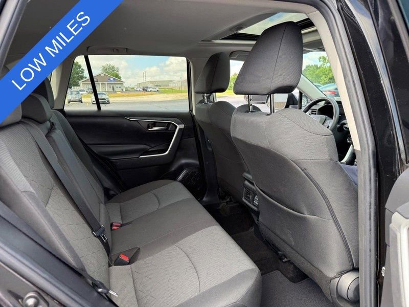 Used 2023 Toyota RAV4 XLE w/ Convenience Package image 11