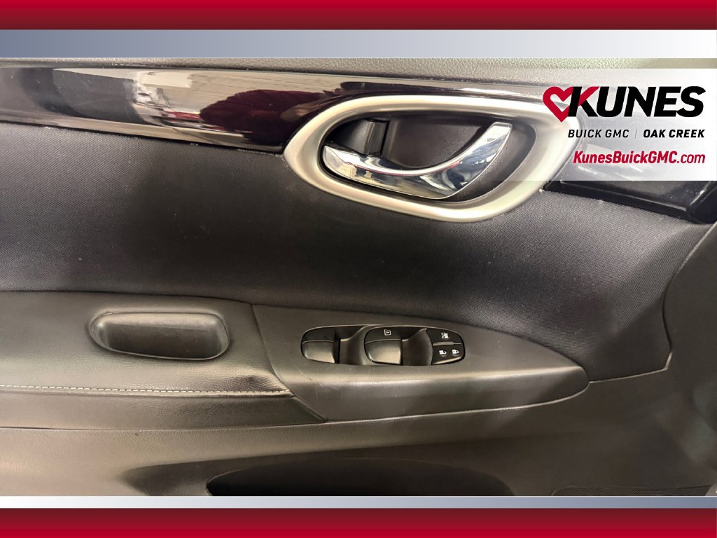 Used 2018 Nissan Sentra SV FWD image 21