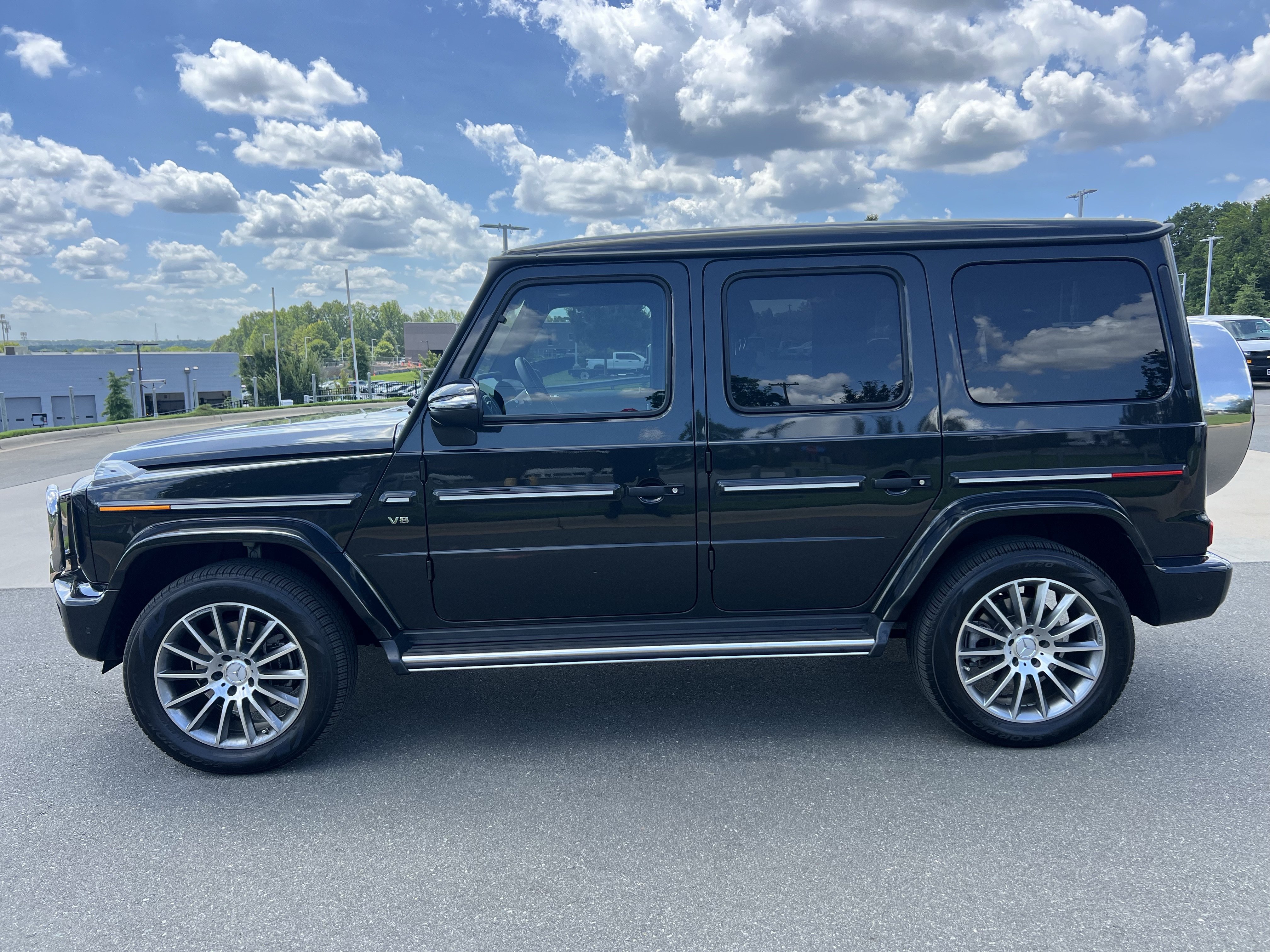 Used 2022 Mercedes-Benz G 550 image 6