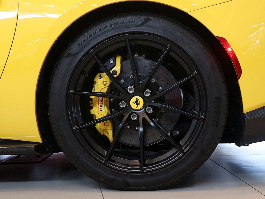 Certified 2021 Ferrari 812 GTS image 60