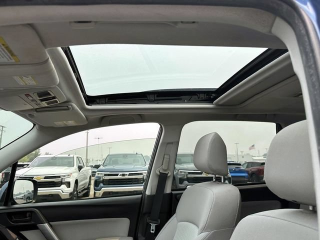 Used 2016 Subaru Forester 2.5i Premium w/ All-Weather Package AWD/4WD image 20