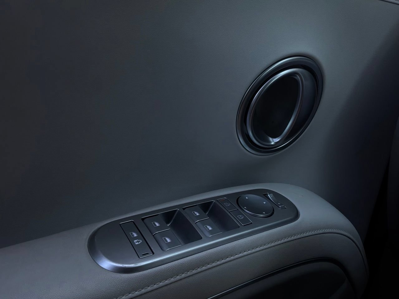 Used 2026 Hyundai Palisade SEL FWD image 28