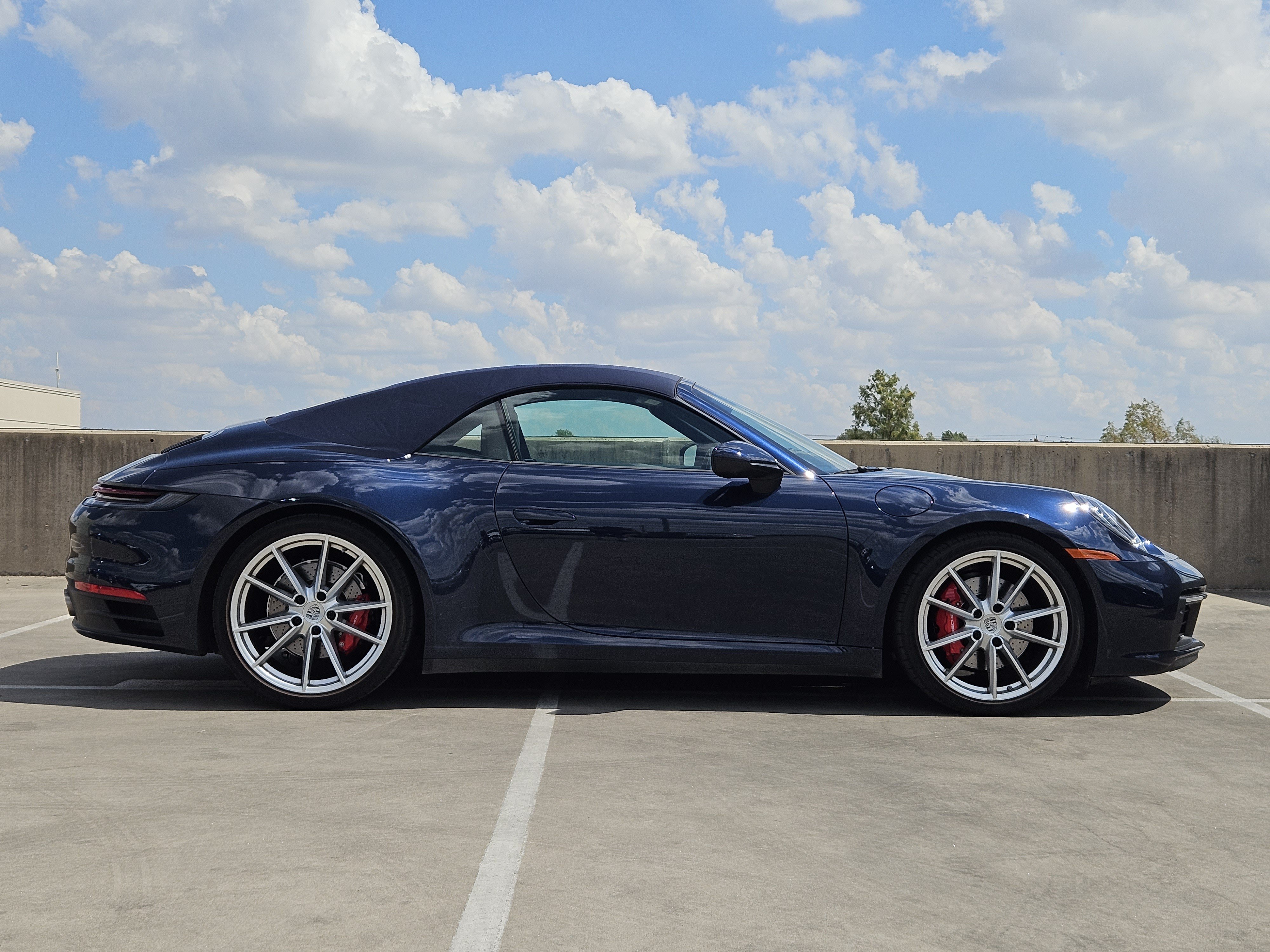 Certified 2020 Porsche 911 Carrera 4S AWD/4WD image 9