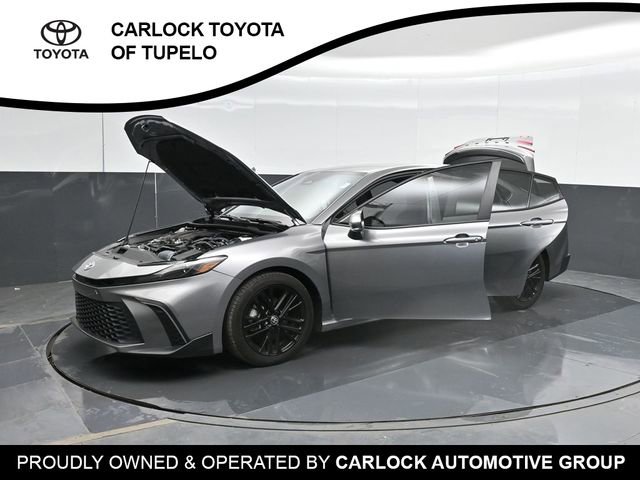 Used 2025 Toyota Camry SE FWD image 59
