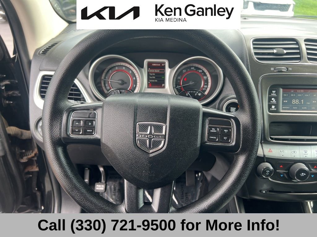 Used 2017 Dodge Journey SXT w/ Comfort/Convenience Group image 30
