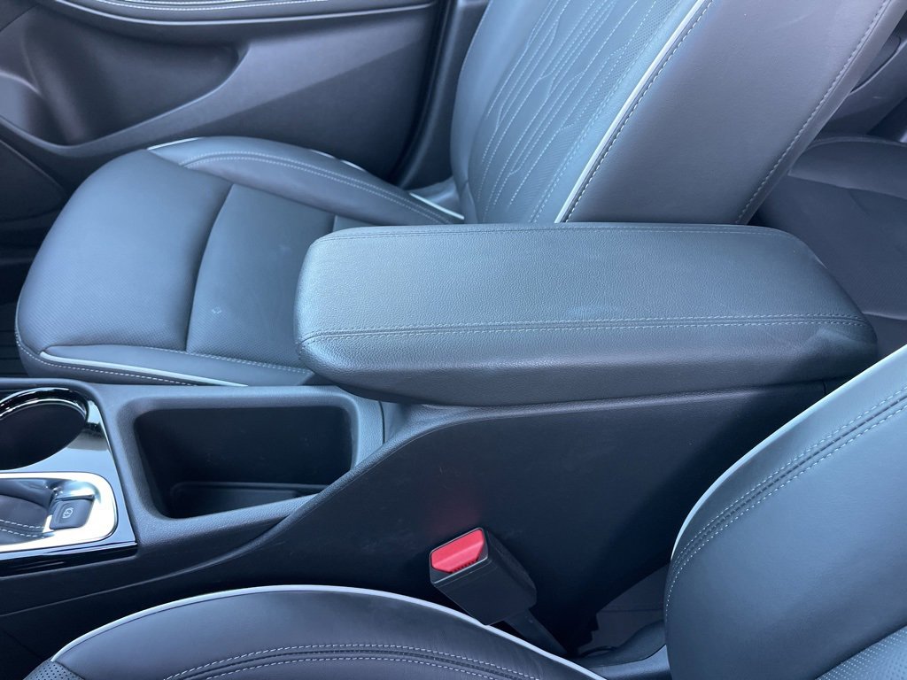 Used 2024 Buick Encore GX Avenir w/ Avenir Technology Package image 17