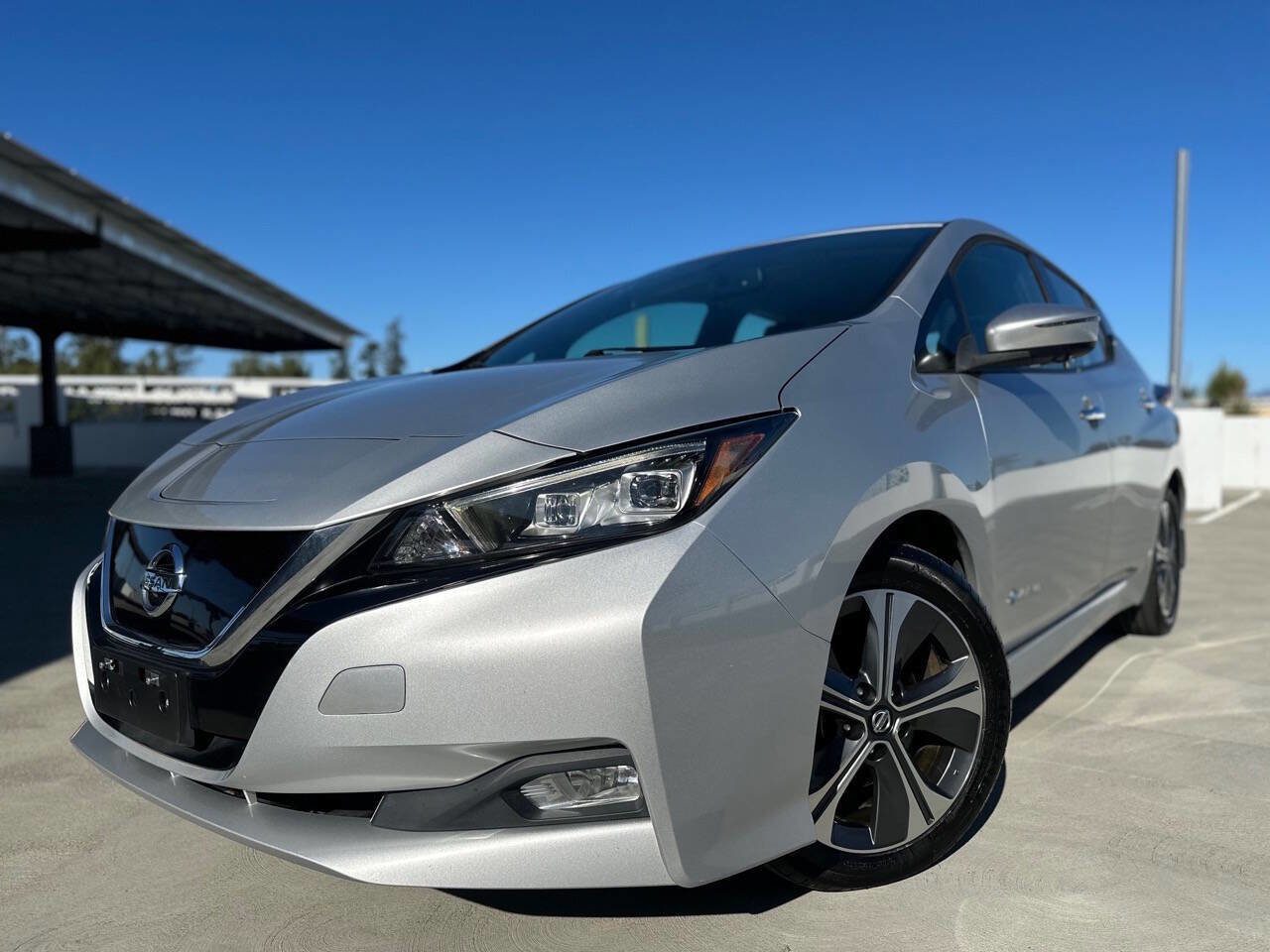 Used 2018 Nissan Leaf SL w/ Protection Package image 1