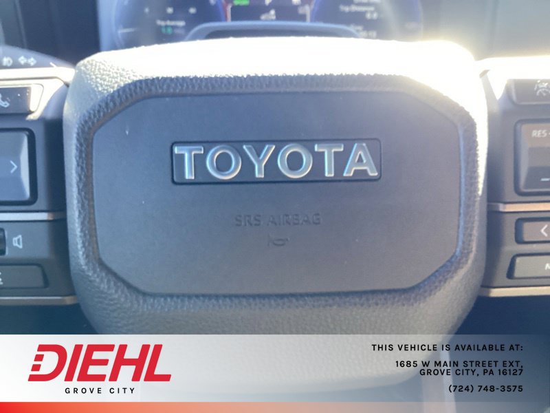 Used 2026 Toyota Land Cruiser w/ Premium Package AWD/4WD image 31