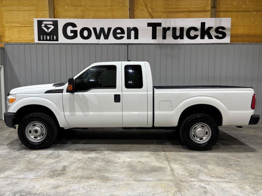 Used 2014 Ford F250 XL w/ Power Equipment Group AWD/4WD image 2