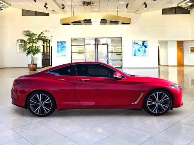 Used 2022 INFINITI Q60 3.0t Luxe w/ Cargo Package RWD image 4