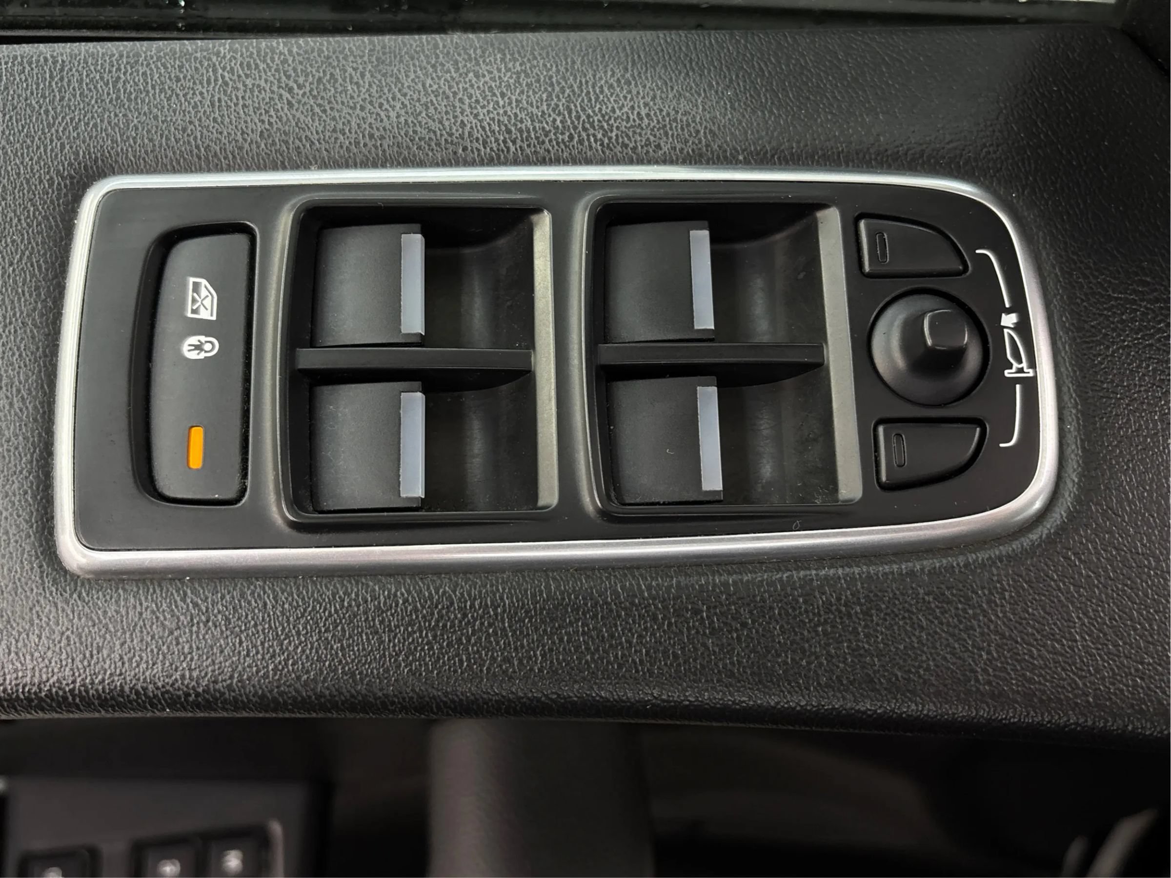 Used 2020 Jaguar F-PACE Prestige AWD/4WD image 41