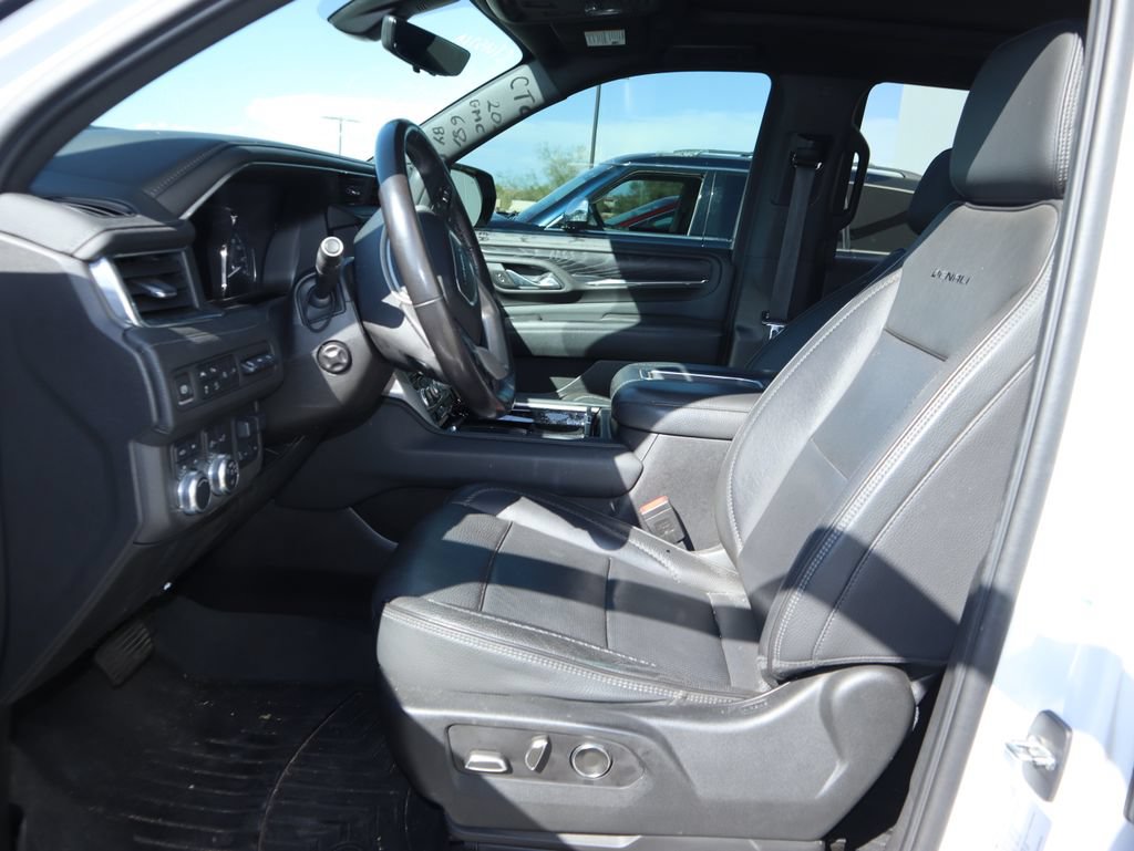Used 2021 GMC Yukon Denali w/ Denali Premium Package AWD/4WD image 9