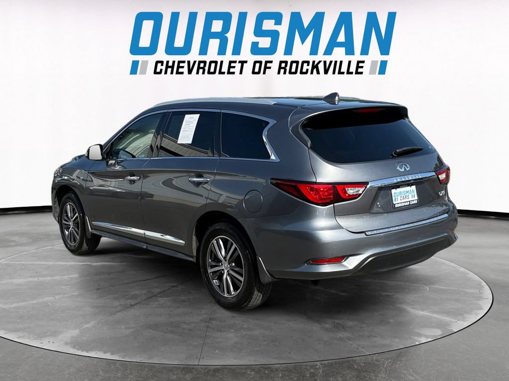 Used 2017 INFINITI QX60 Luxe w/ Premium Plus Package AWD/4WD image 4