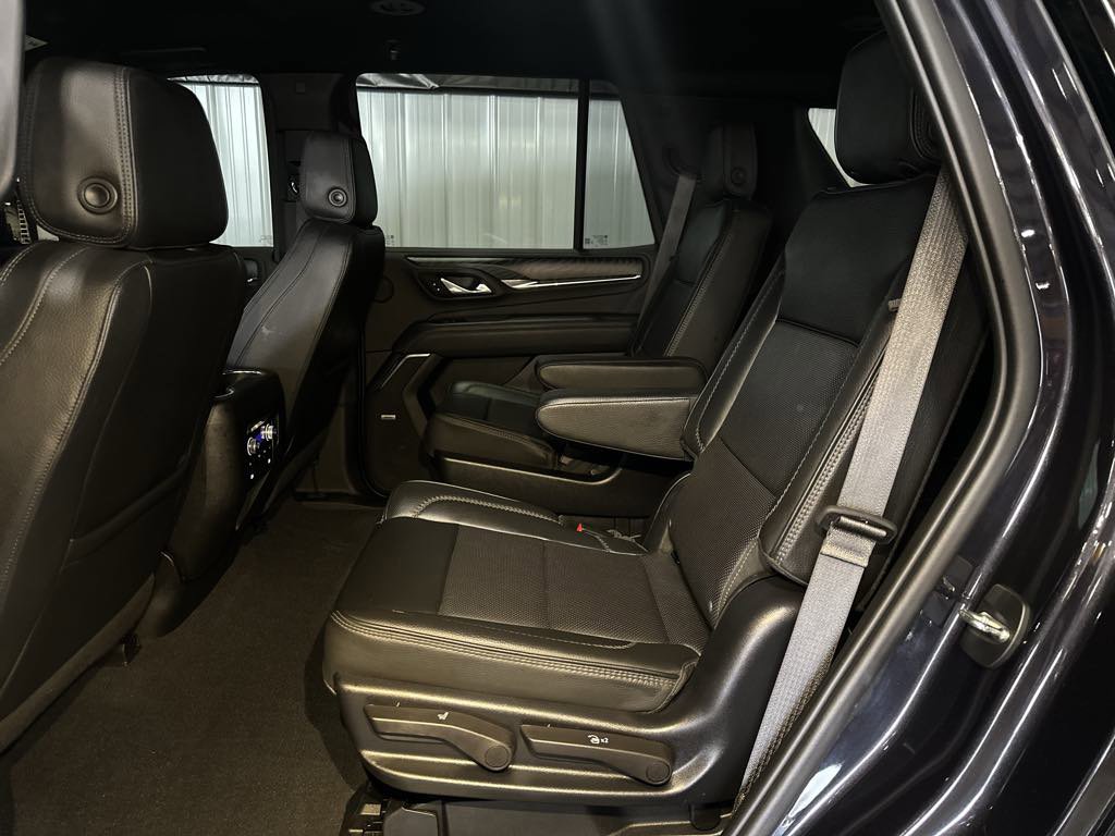 Used 2023 GMC Yukon Denali image 25