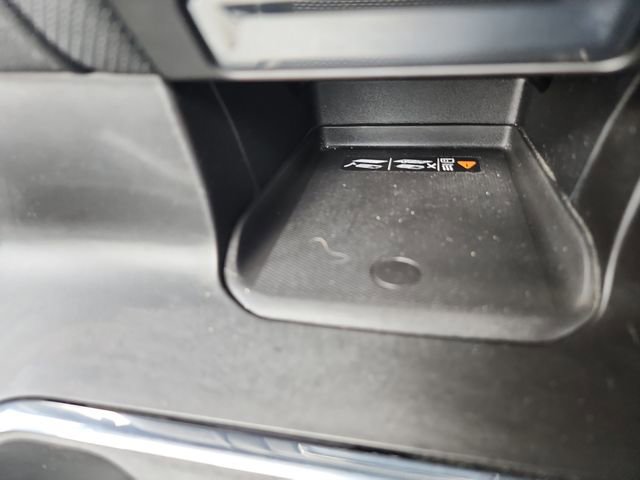 Used 2024 Chevrolet Silverado 3500 LTZ w/ LTZ Convenience Package image 30