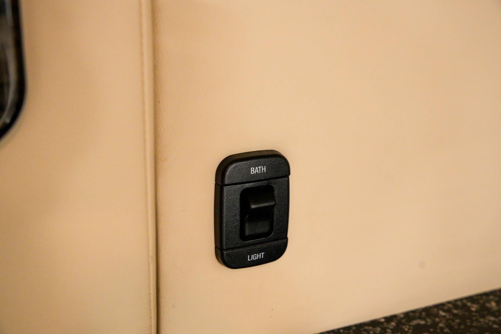 Used 2020 Mercedes-Benz Sprinter 3500 image 26