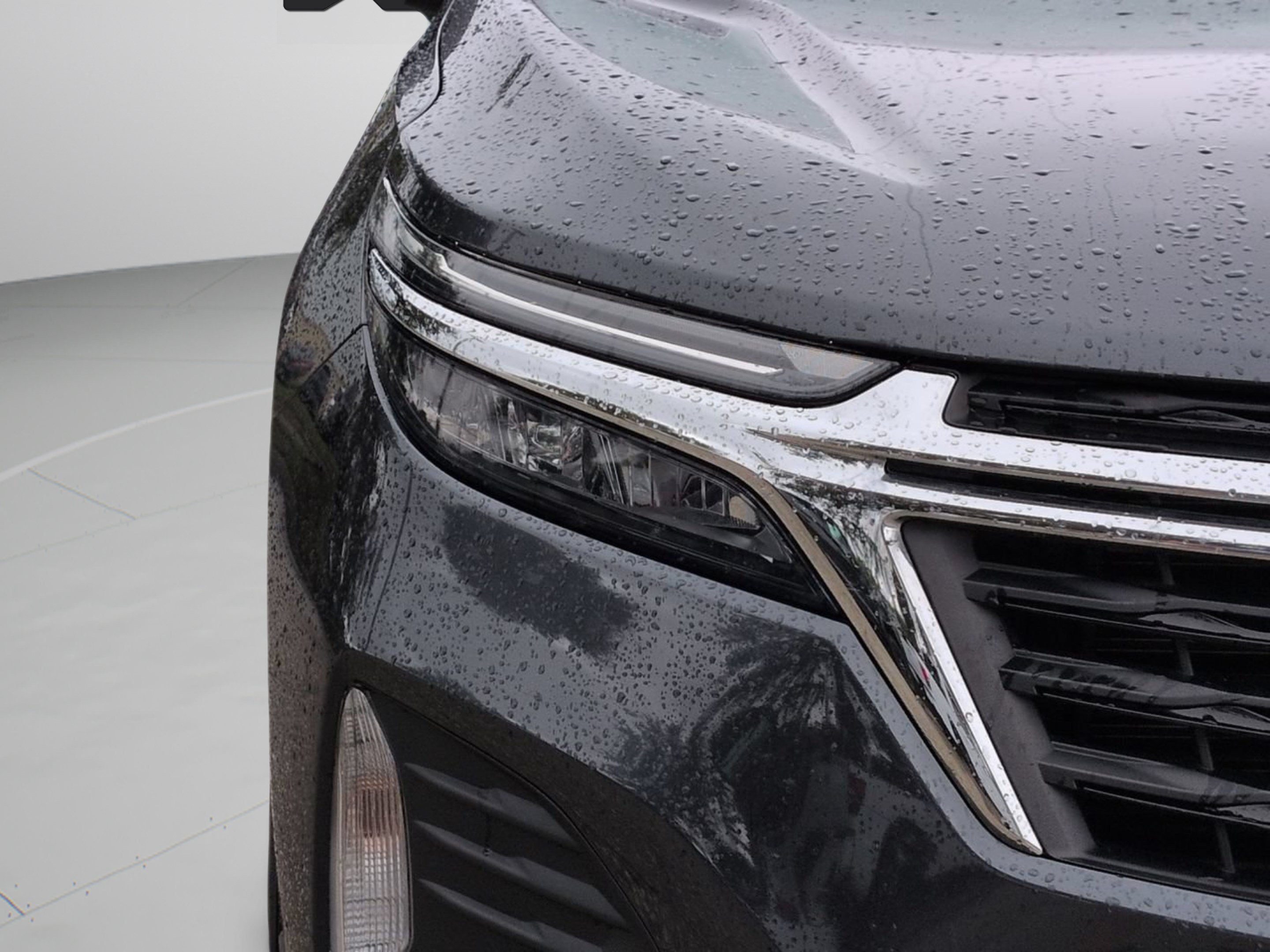 Used 2023 Chevrolet Equinox LT FWD image 12