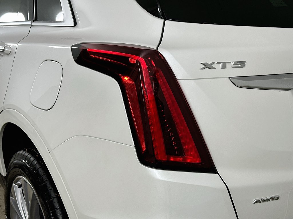 New 2026 Cadillac XT5 Premium Luxury w/ LPO, Floor Liner Package AWD/4WD image 42