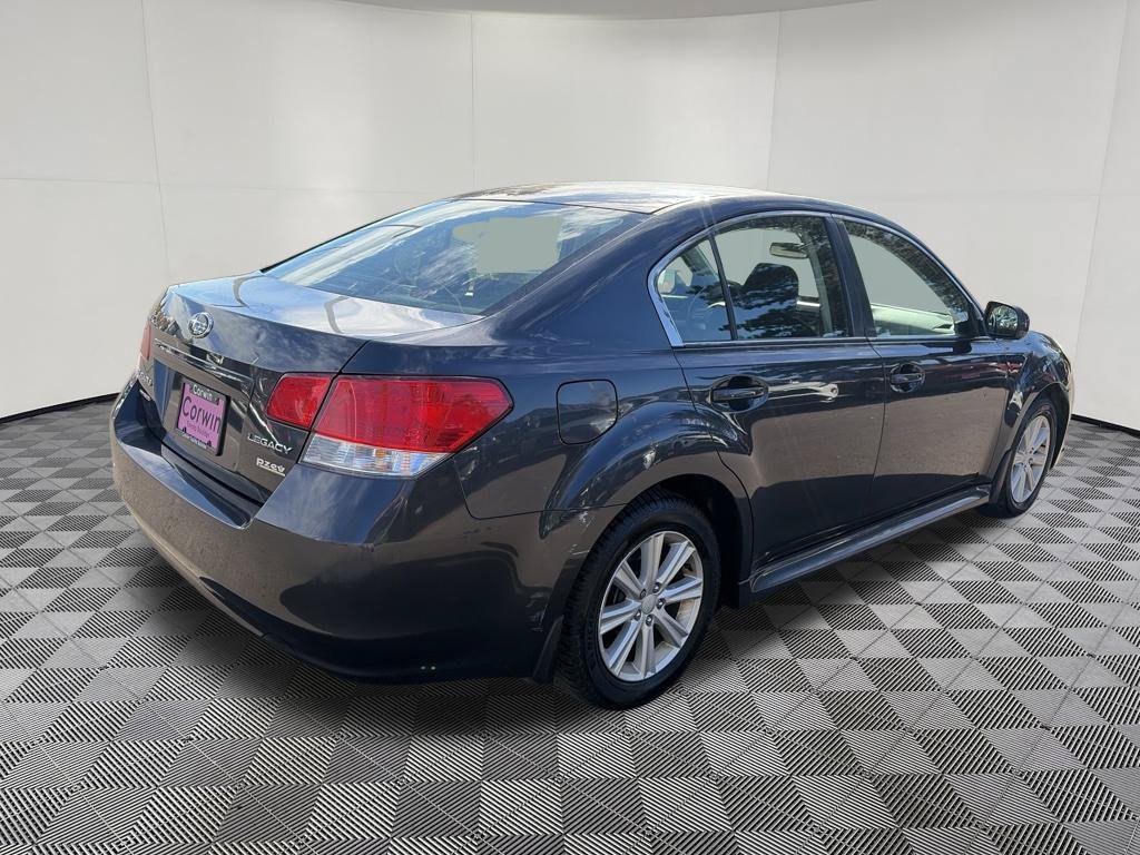 Used 2012 Subaru Legacy 2.5i Premium w/ All-Weather Pkg AWD/4WD image 9