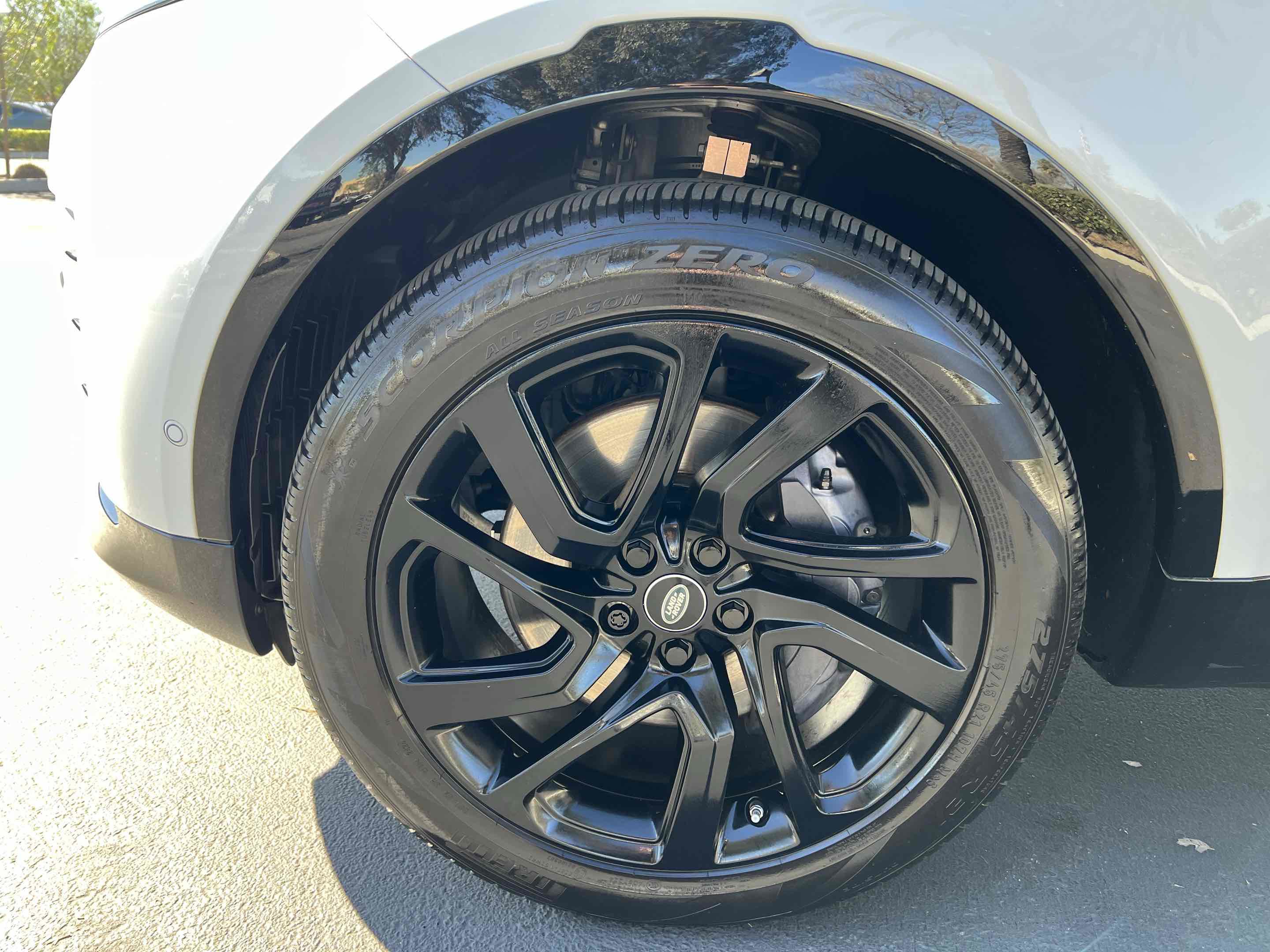 Used 2021 Land Rover Discovery S R-Dynamic image 76