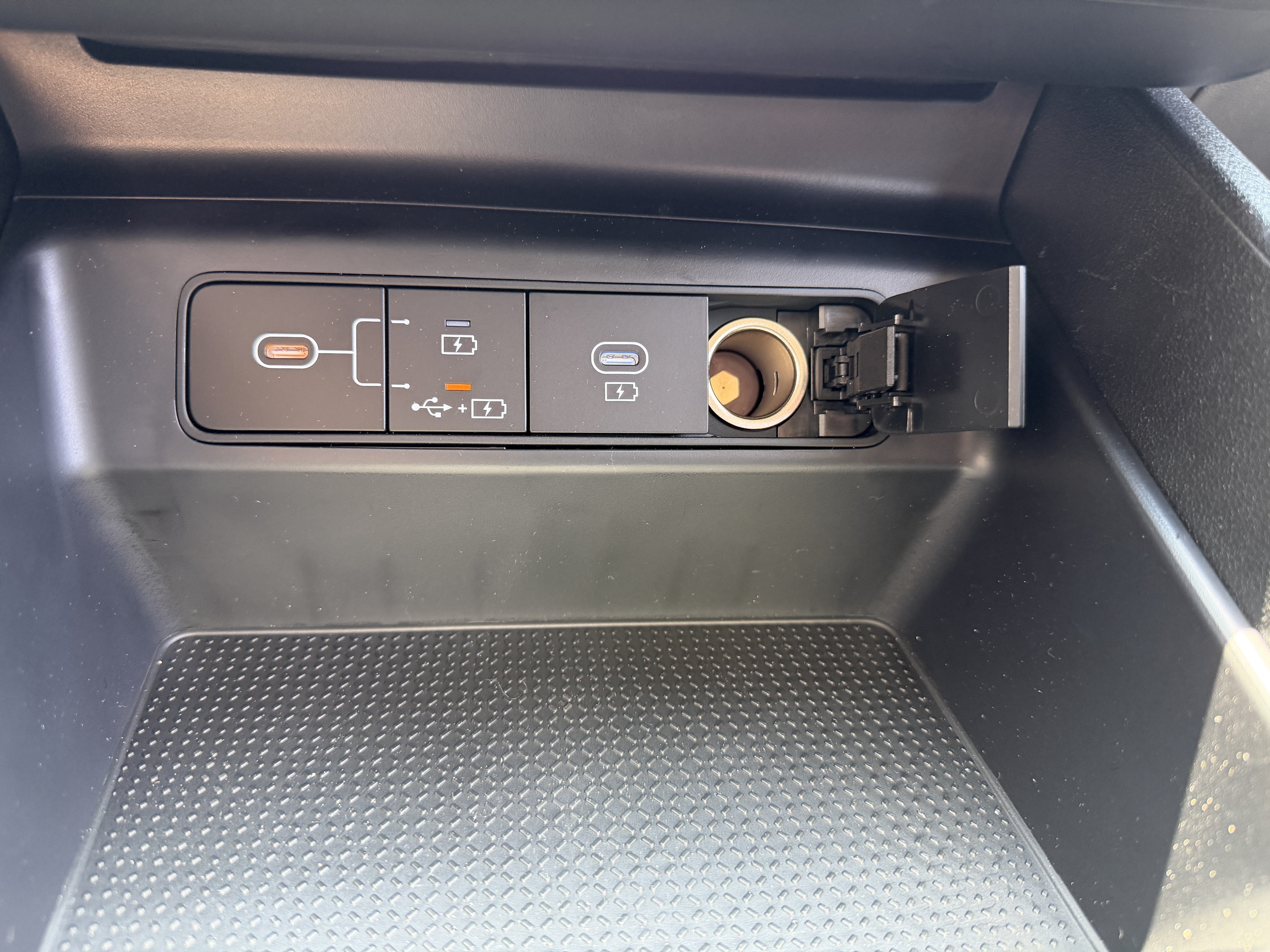 Used 2026 Hyundai Tucson SE FWD image 37