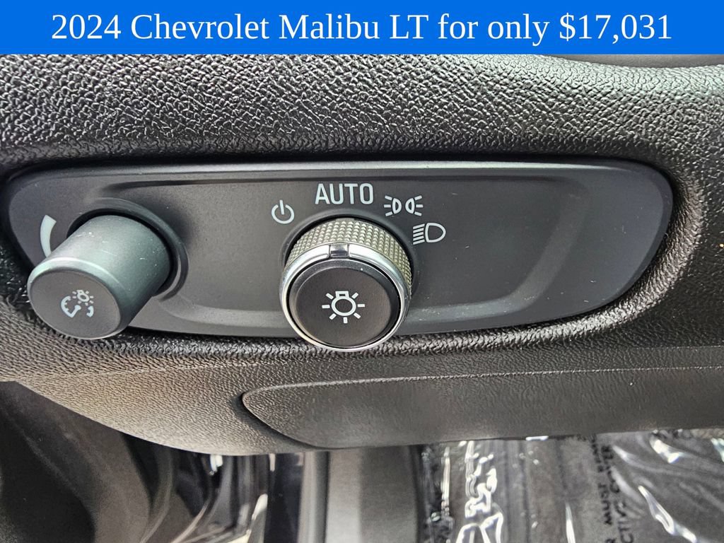 Used 2024 Chevrolet Malibu LT FWD image 21