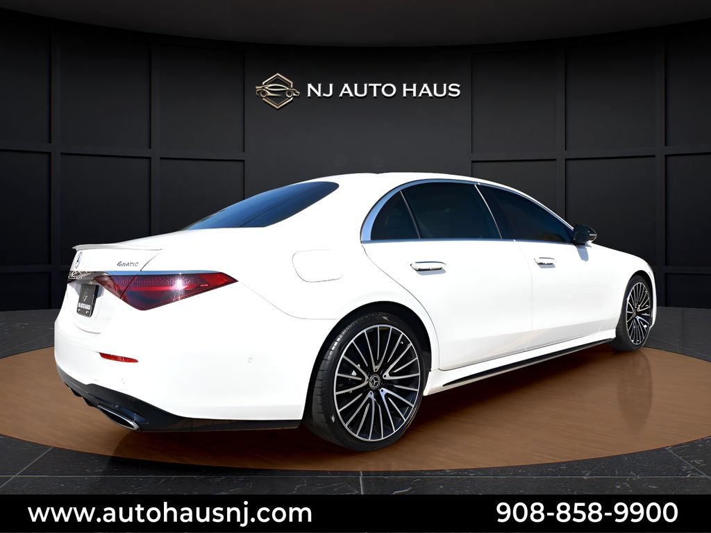 Used 2022 Mercedes-Benz S 580 4MATIC Sedan image 16