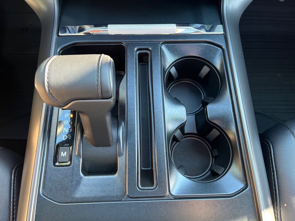 Used 2025 Ford F150 Lariat w/ Equipment Group 501A Mid image 21