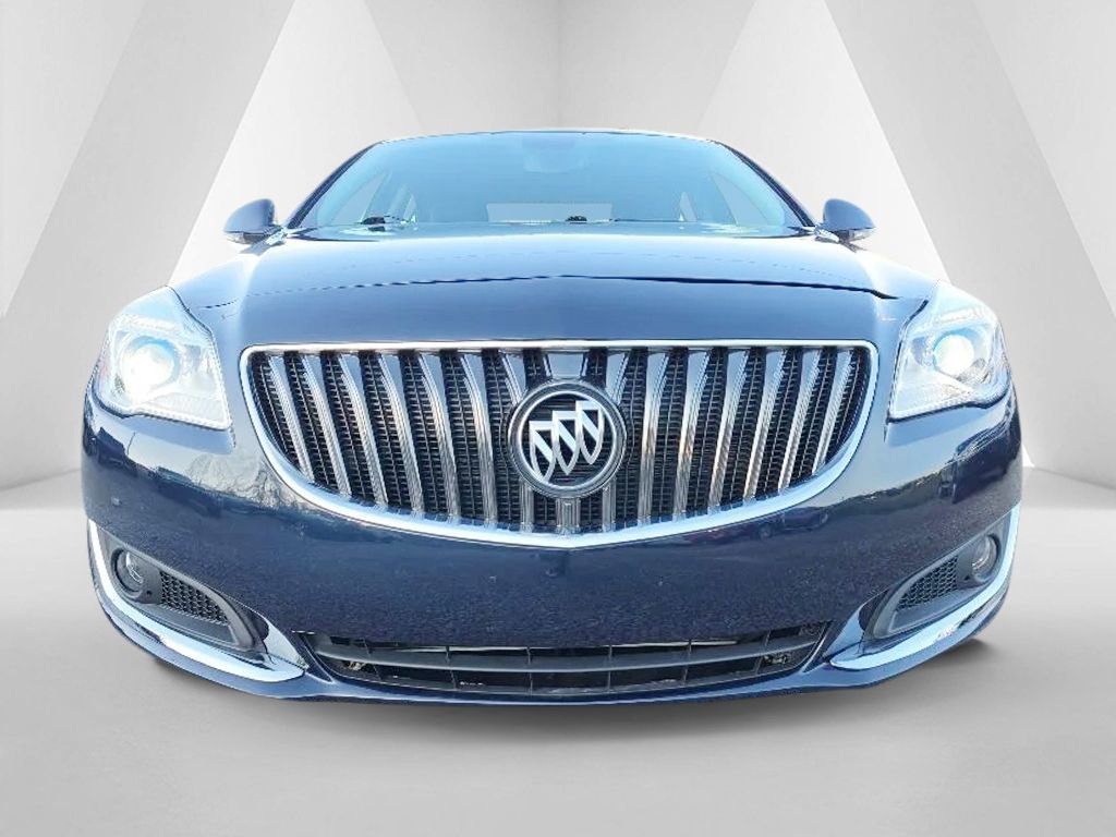 Used 2016 Buick Regal Premium FWD image 2