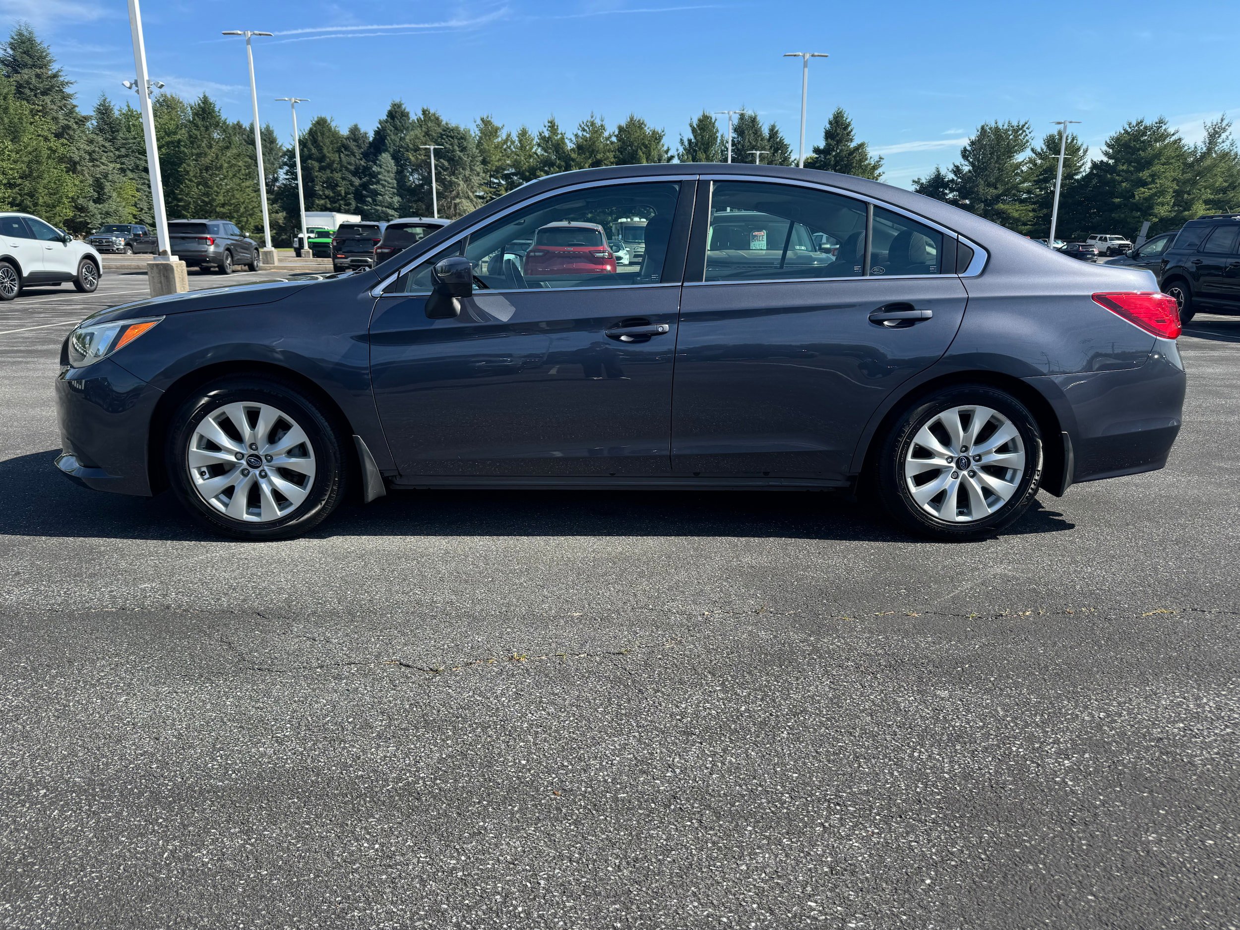 Used 2015 Subaru Legacy 2.5i Premium w/ Moonroof Package AWD/4WD video 2