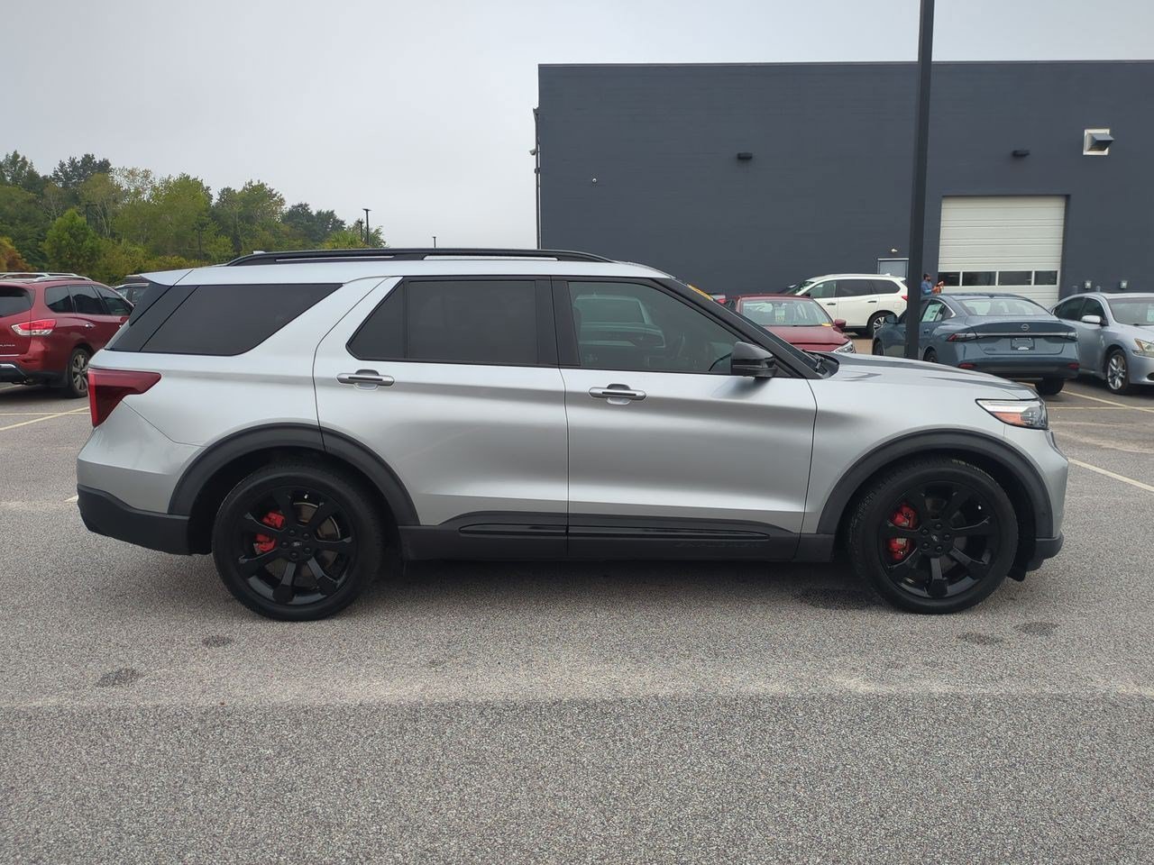 Used 2020 Ford Explorer ST w/ ST Street Pack AWD/4WD image 2