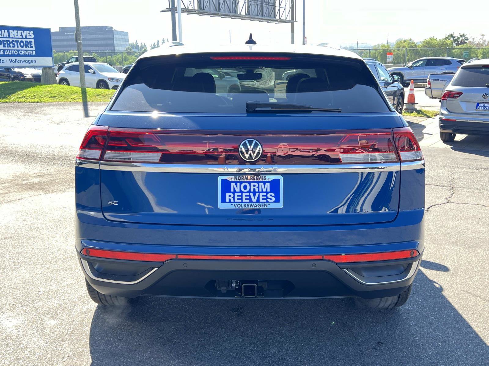 New 2026 Volkswagen Atlas Cross Sport SE image 25