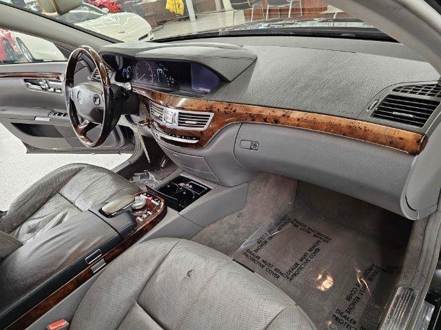 Used 2007 Mercedes-Benz S 550 image 13