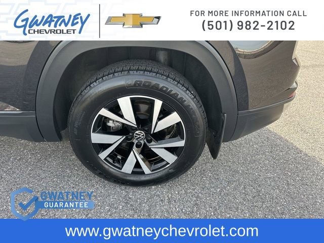 Used 2022 Volkswagen Atlas Cross Sport SE AWD/4WD image 10