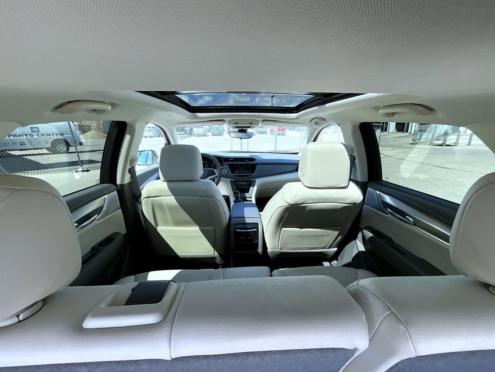 Certified 2023 Cadillac XT5 Premium Luxury w/ Technology Package AWD/4WD image 23