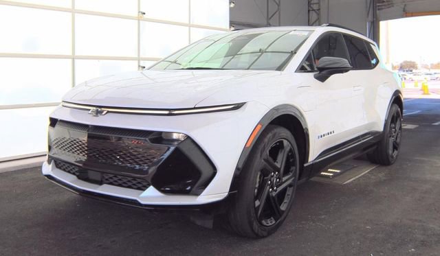 Used 2025 Chevrolet Equinox EV RS image 2