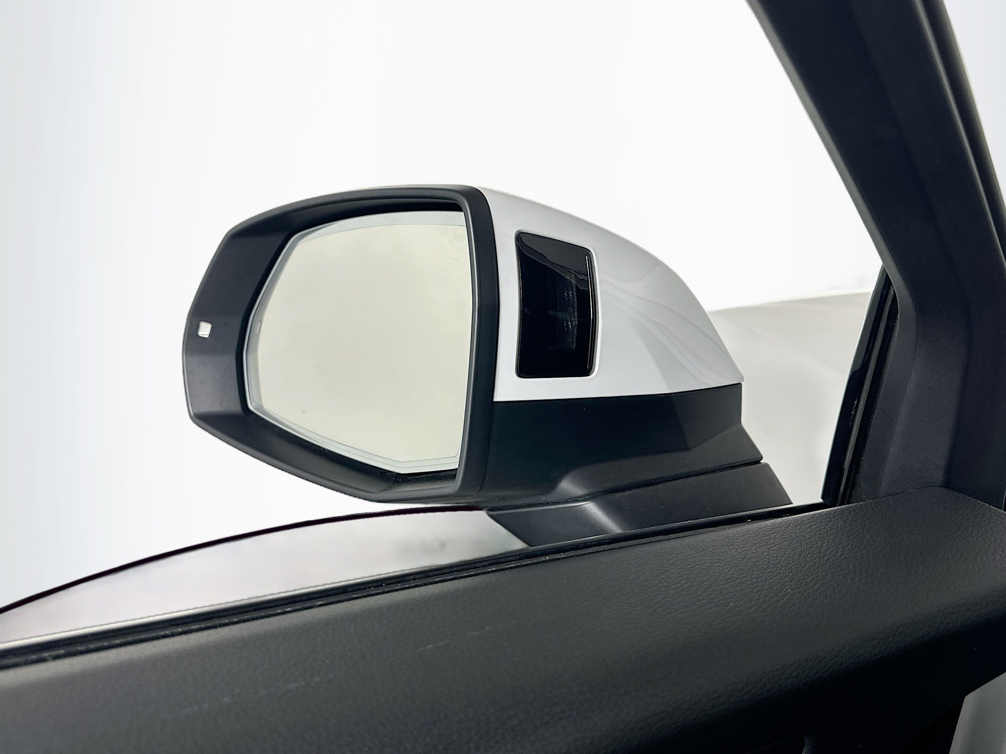 Used 2024 Audi Q5 2.0T Premium Plus image 16