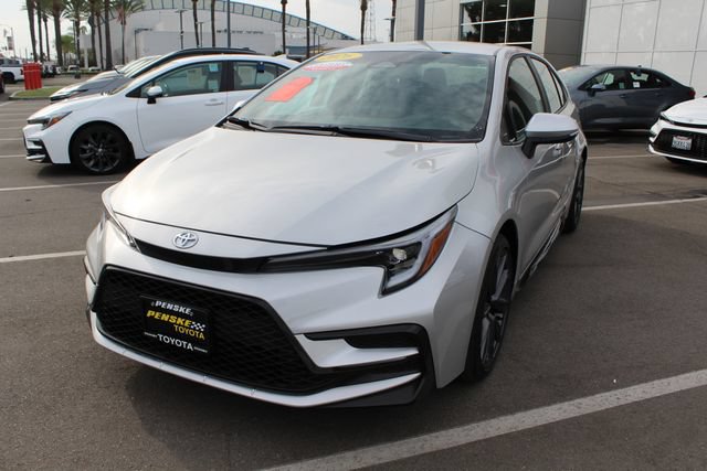 Certified 2026 Toyota Corolla SE FWD image 4