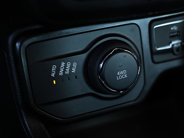 Used 2022 Jeep Renegade Sport AWD/4WD image 40