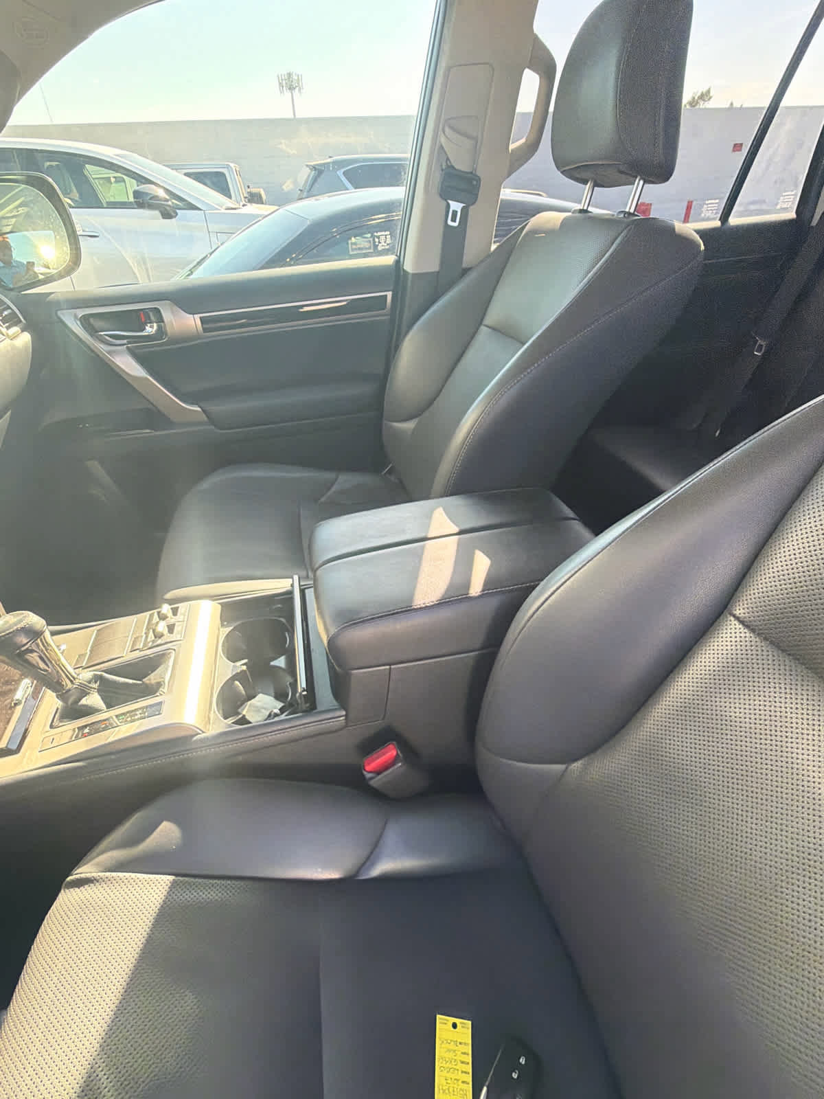 Used 2017 Lexus GX 460 w/ Navigation Package image 4