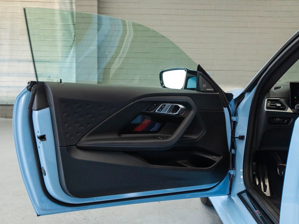 Used 2023 BMW M2 w/ Lighting Package RWD image 34