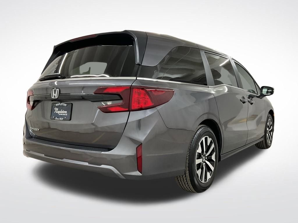 Certified 2026 Honda Odyssey EX-L image 3